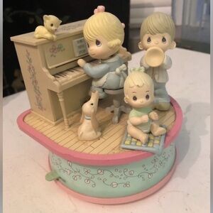 Vintage Precious Moments Musical , moving  Figurine